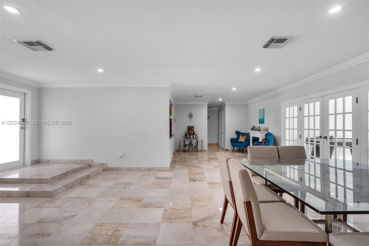 1261 NE 82nd St, Miami, FL 33138 Photo