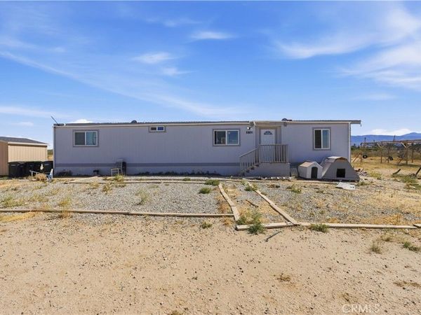 5885 Dos Palmas, Phelan, CA 92371