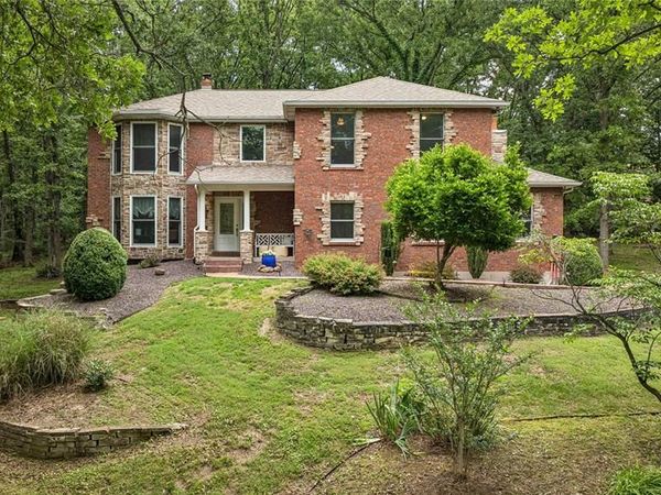 8 Howe Crossing, Festus, MO 63028
