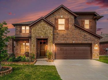 8825 Landergin Mesa Drive, Fort Worth, TX 76131
