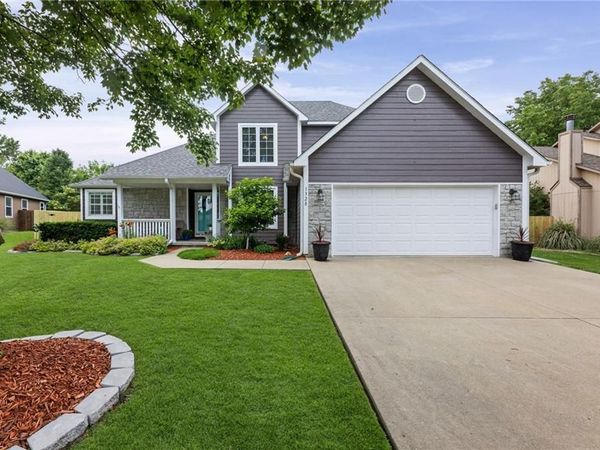 1328 S Redbud Street, Ottawa, KS 66067