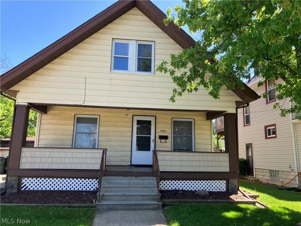 502 Dewey Avenue , Elyria, OH 44035