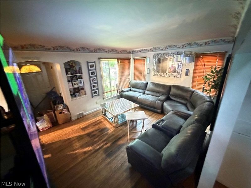 5916 Pearl Road, Parma Heights, OH 44130 Photo 9