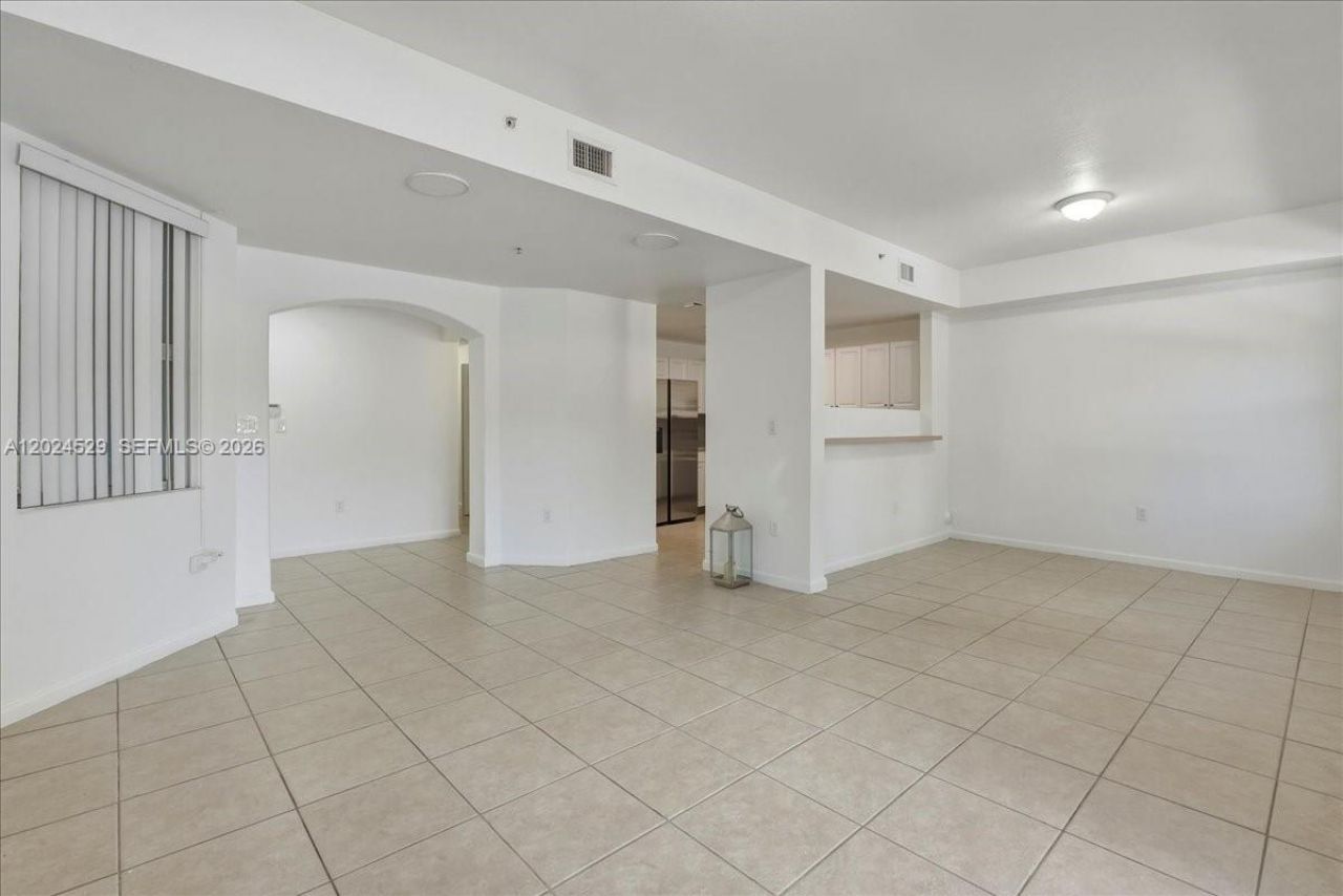 11102 NW 83rd St, Unit 108, Doral, FL 33178 Photo
