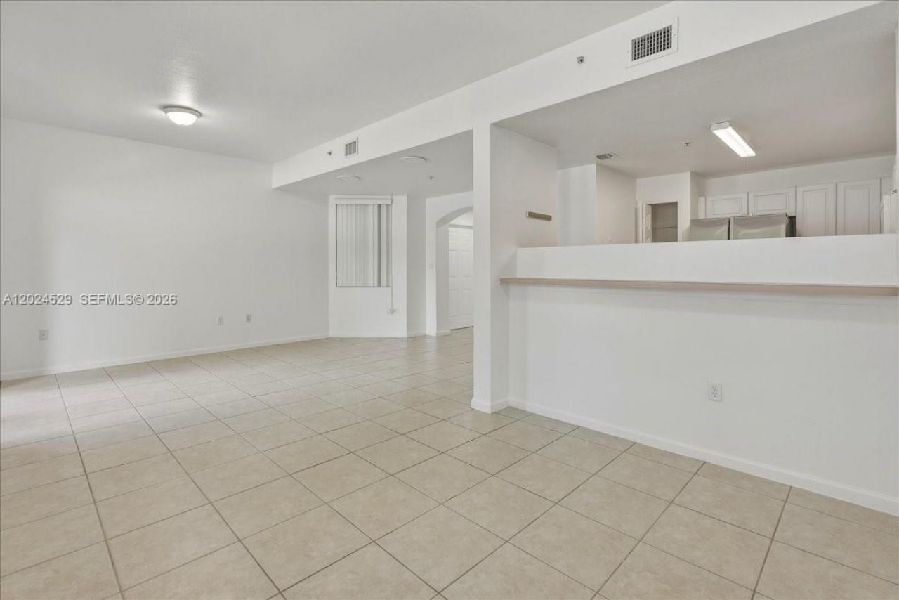 11102 NW 83rd St, Unit 108, Doral, FL 33178 Photo