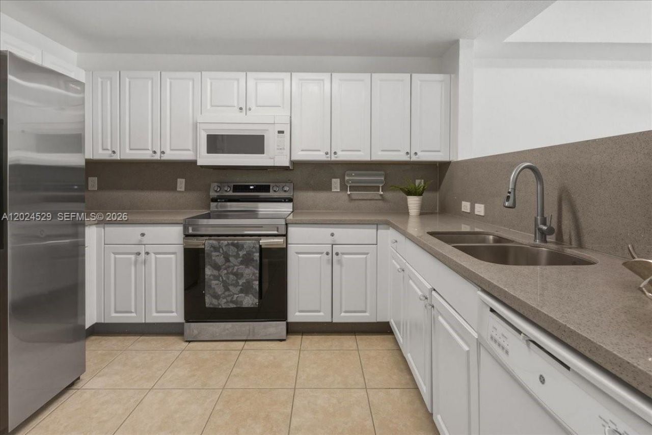 11102 NW 83rd St, Unit 108, Doral, FL 33178 Photo