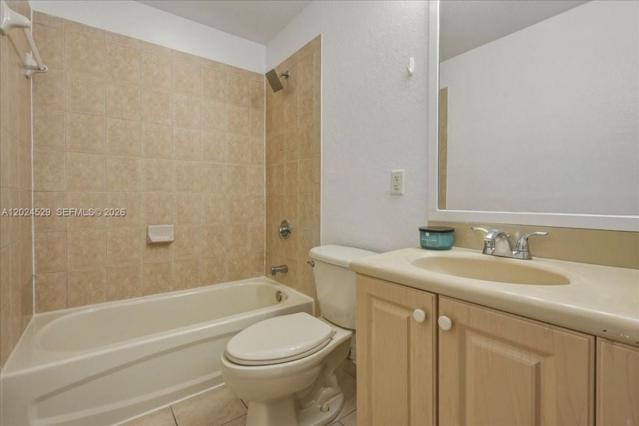 11102 NW 83rd St, Unit 108, Doral, FL 33178 Photo