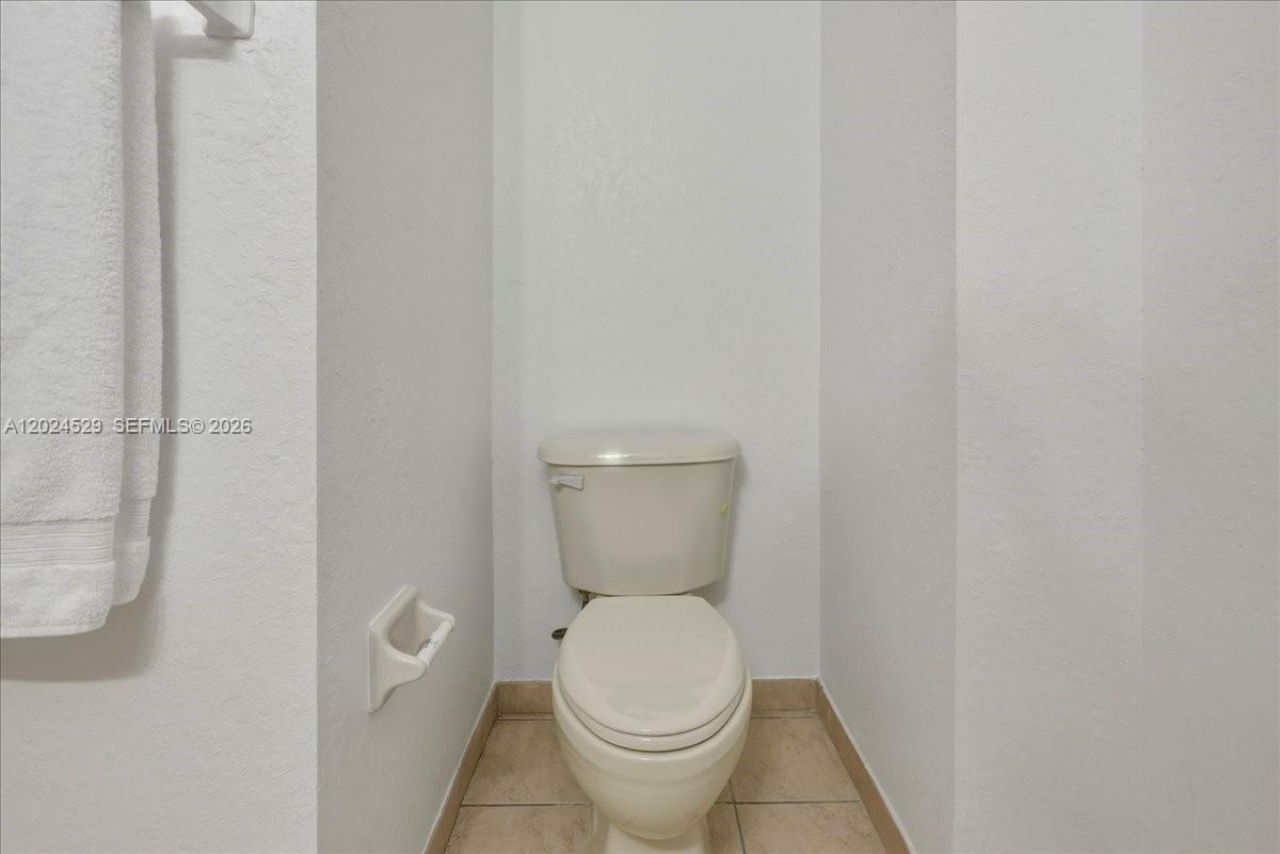 11102 NW 83rd St, Unit 108, Doral, FL 33178 Photo