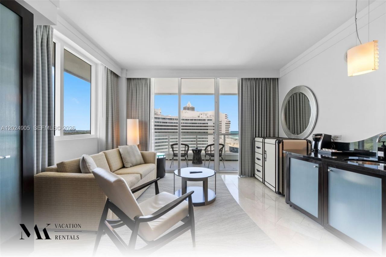 4391 Collins Ave , Unit 1001, Miami Beach, FL 33140 Photo