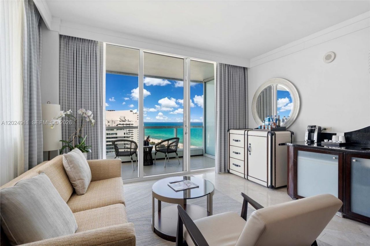 4391 Collins Ave , Unit 1002, Miami Beach, FL 33140 Photo