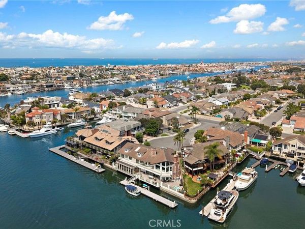 3701 Escapade, Huntington Beach, CA 92649