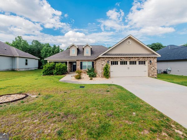 234 Creek Ridge Drive, Warner Robins, GA 31088