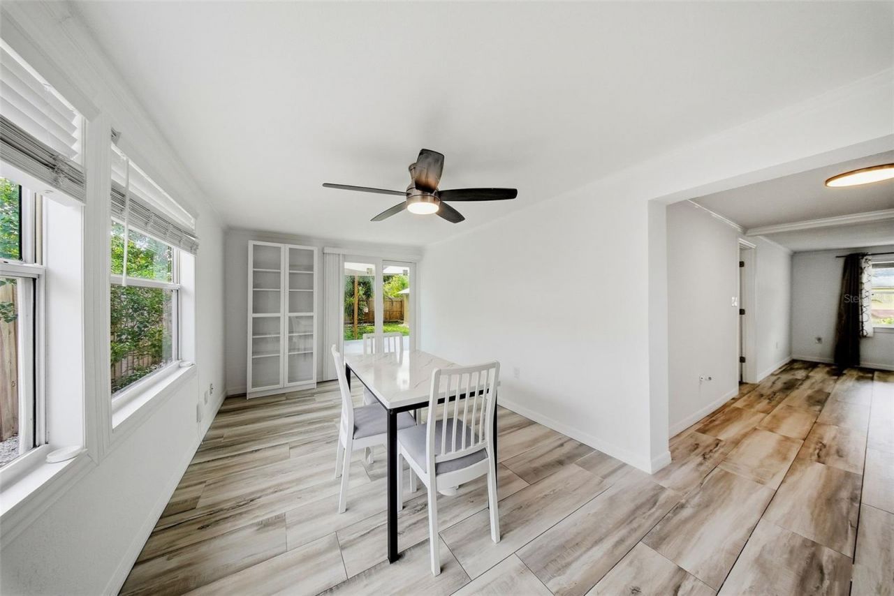 1565 Connecticut Avenue Ne, Saint Petersburg, FL 33703 Photo