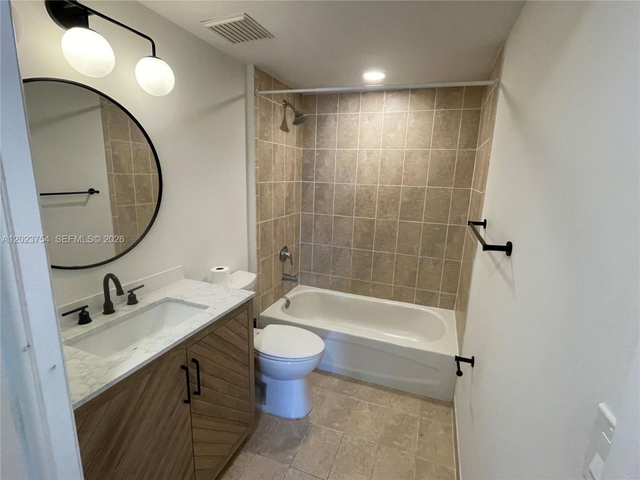 1723 SW 2nd Ave , Unit 705, Miami, FL 33129 Photo