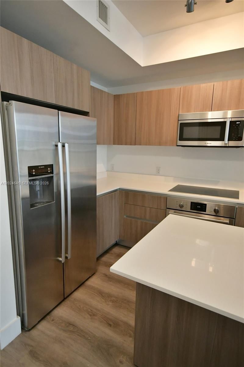 201 SW 17th Rd , Unit 304, Miami, FL 33129 Photo