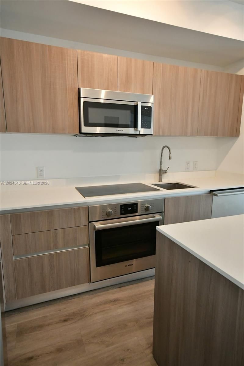 201 SW 17th Rd , Unit 304, Miami, FL 33129 Photo
