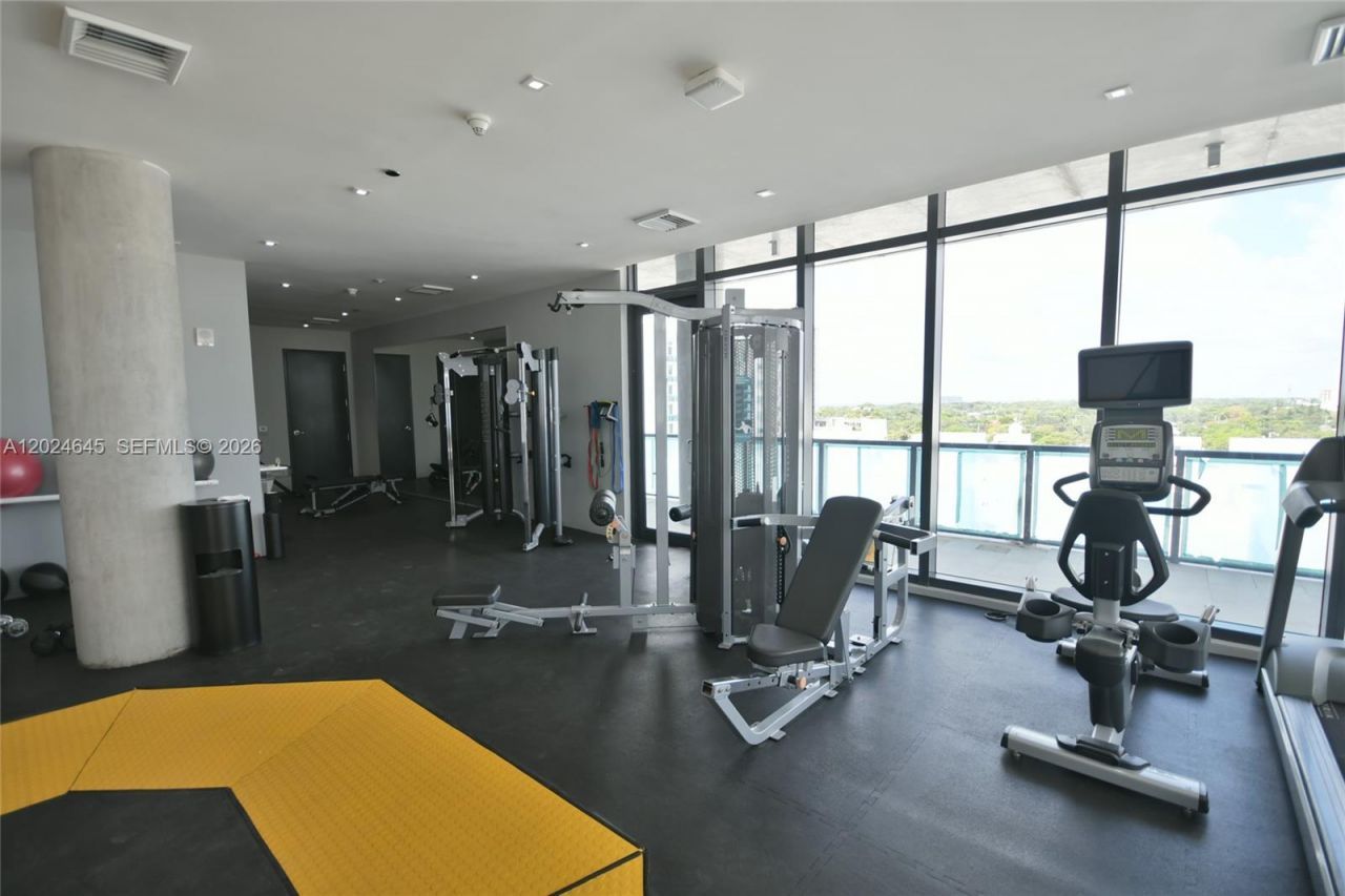 201 SW 17th Rd , Unit 304, Miami, FL 33129 Photo