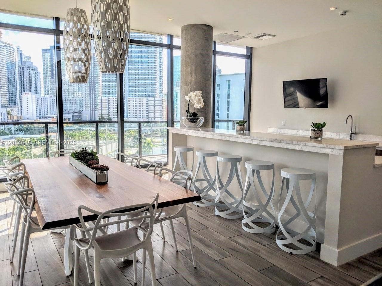201 SW 17th Rd , Unit 304, Miami, FL 33129 Photo