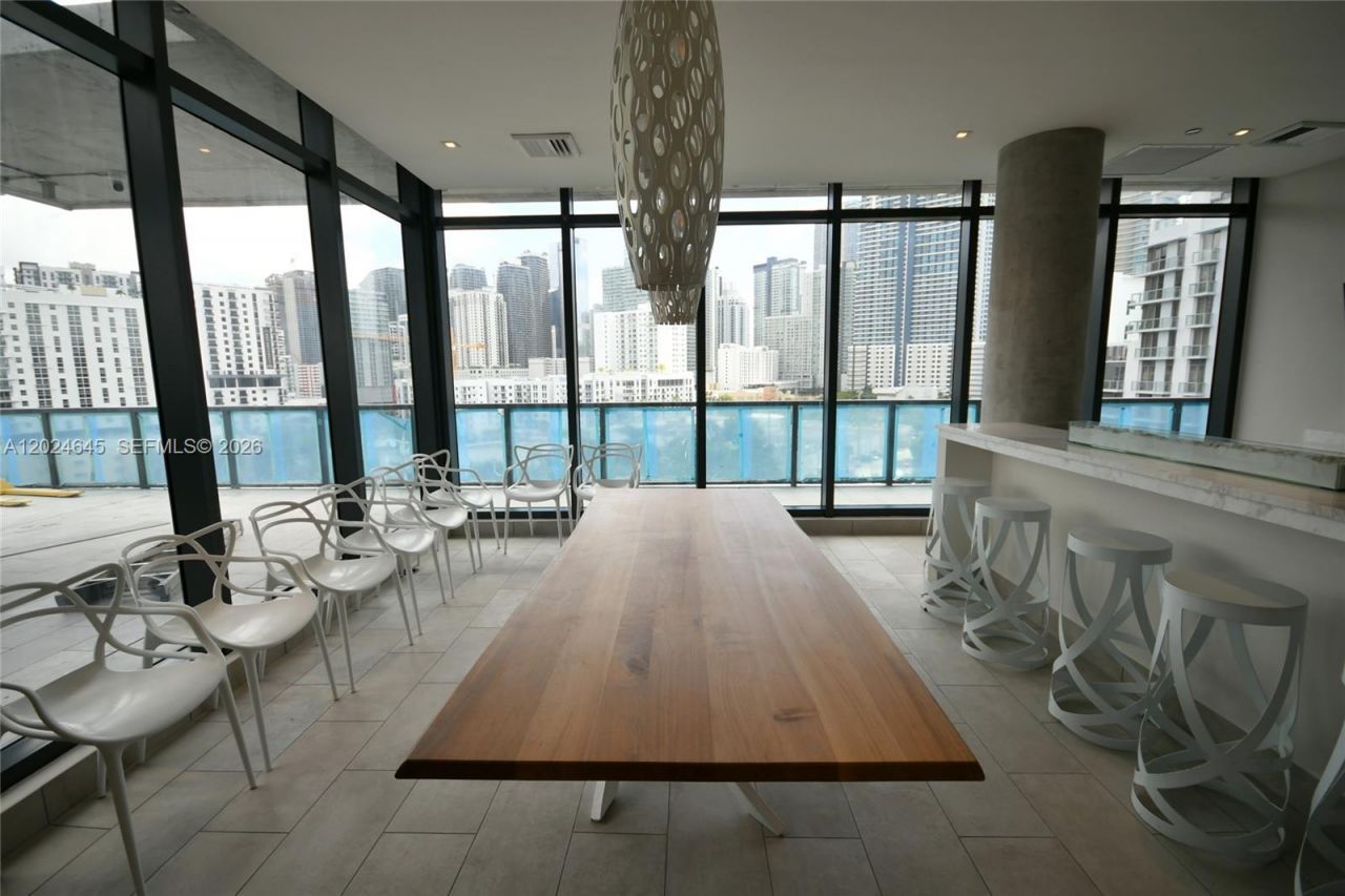 201 SW 17th Rd , Unit 304, Miami, FL 33129 Photo
