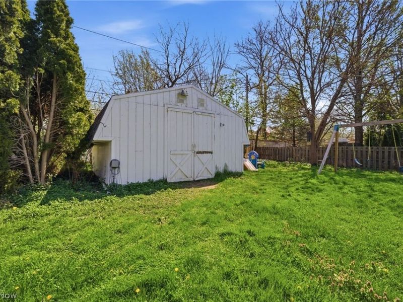2343 Miramar Boulevard, University Heights, OH 44118 Photo 47