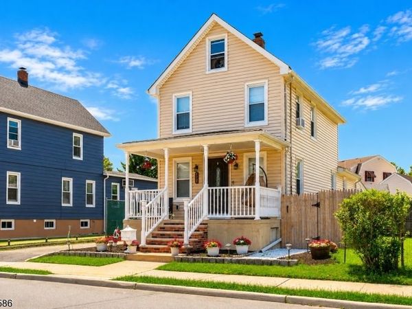 177 Pulaski Ave, Sayreville, NJ 08872