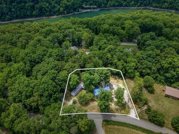 5682 Pates Ford Rd , Smithville, TN 37166