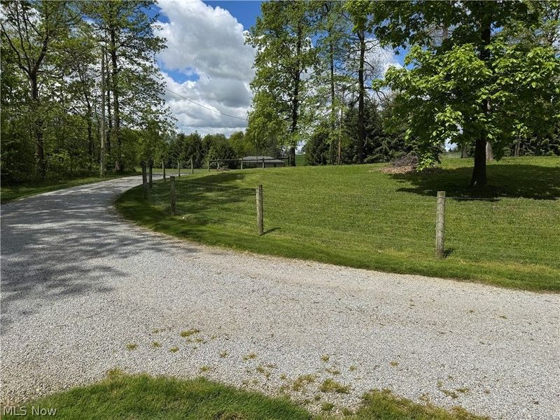 7424 Criswell Road, Fredericksburg, OH 44627 Photo 14