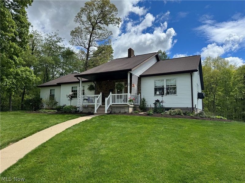 7424 Criswell Road, Fredericksburg, OH 44627 Photo 2