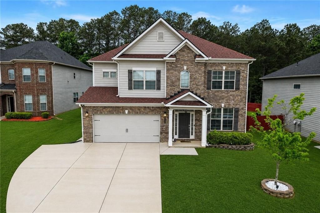 2119 Dodson Woods Drive, Fairburn, GA 30213 Main Photo