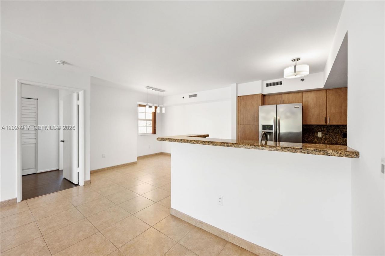 19501 E Country Club Dr , Unit 9508, Aventura, FL 33180 Photo