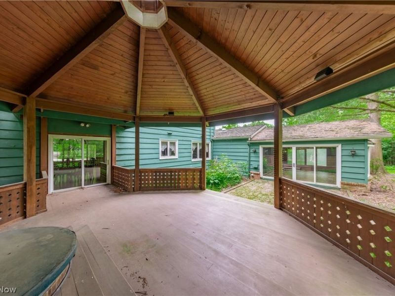 25001 Letchworth Road, Beachwood, OH 44122 Photo 48