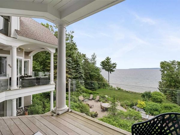 6804 Preserve Drive, Bay Harbor, MI 49770