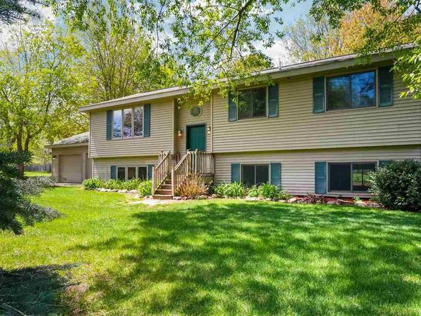 201 Francis Street, East Jordan, MI 49727