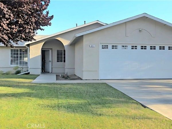 311 Chiapas, Bakersfield, CA 93307