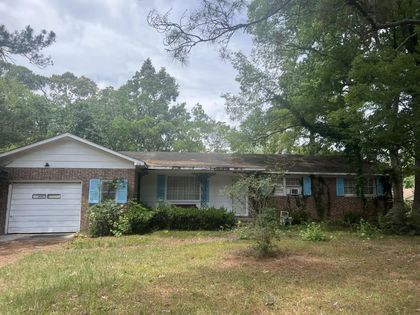2428 Spring Garden Street Charleston, SC 29414