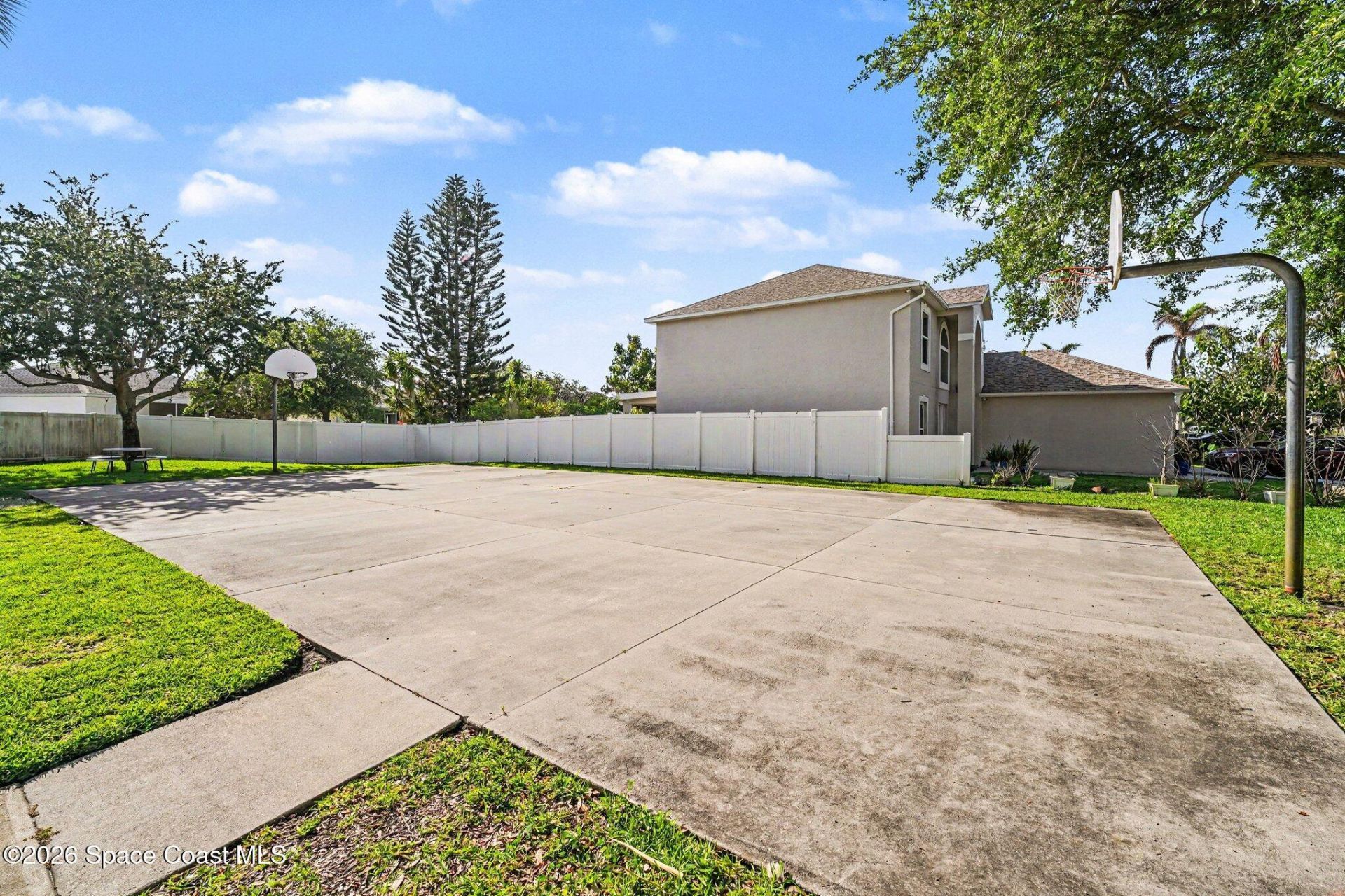 4670 Blackmore Court , Melbourne, FL 32934 Photo