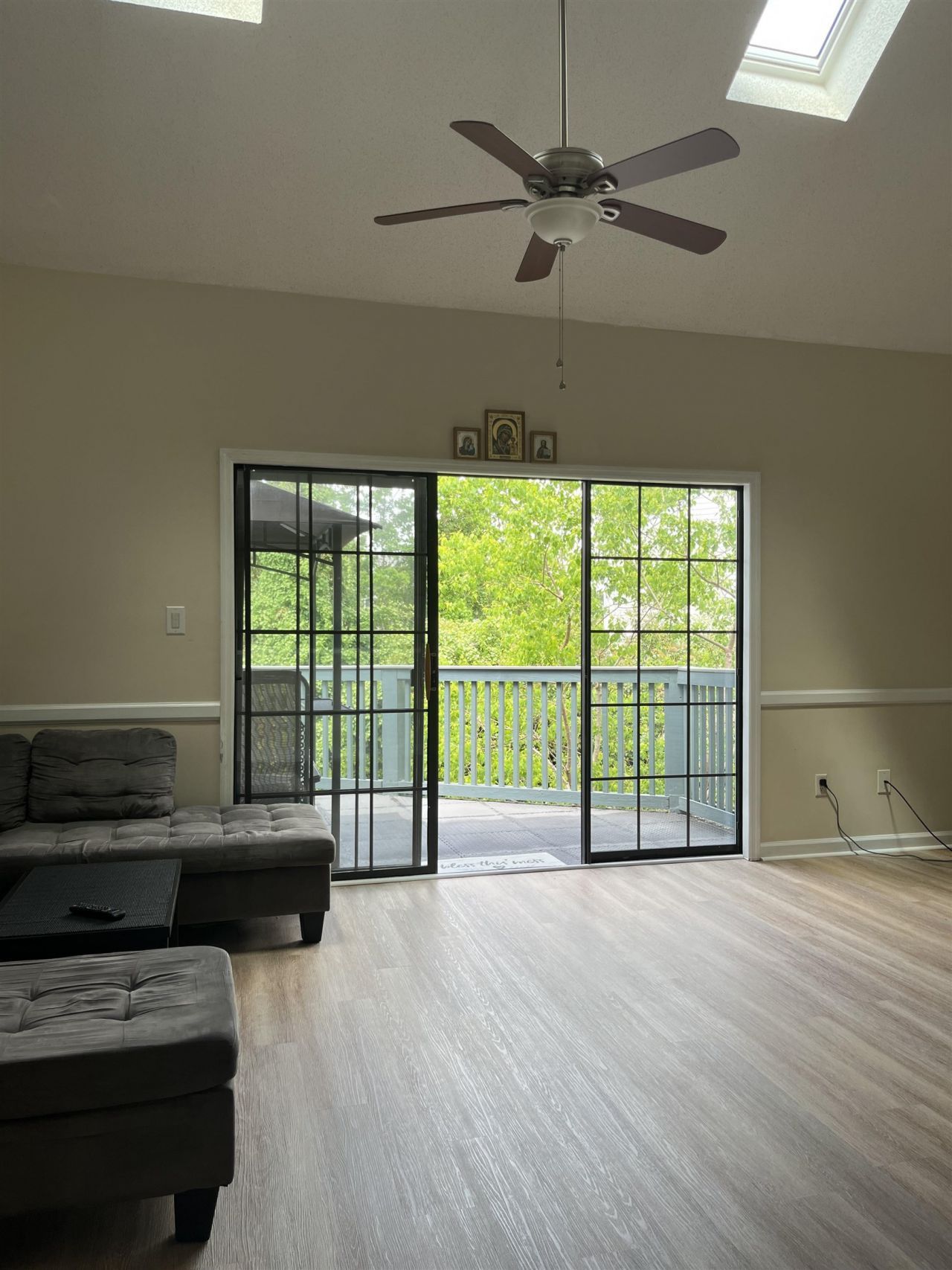 4357 Spa Dr. Photo 11