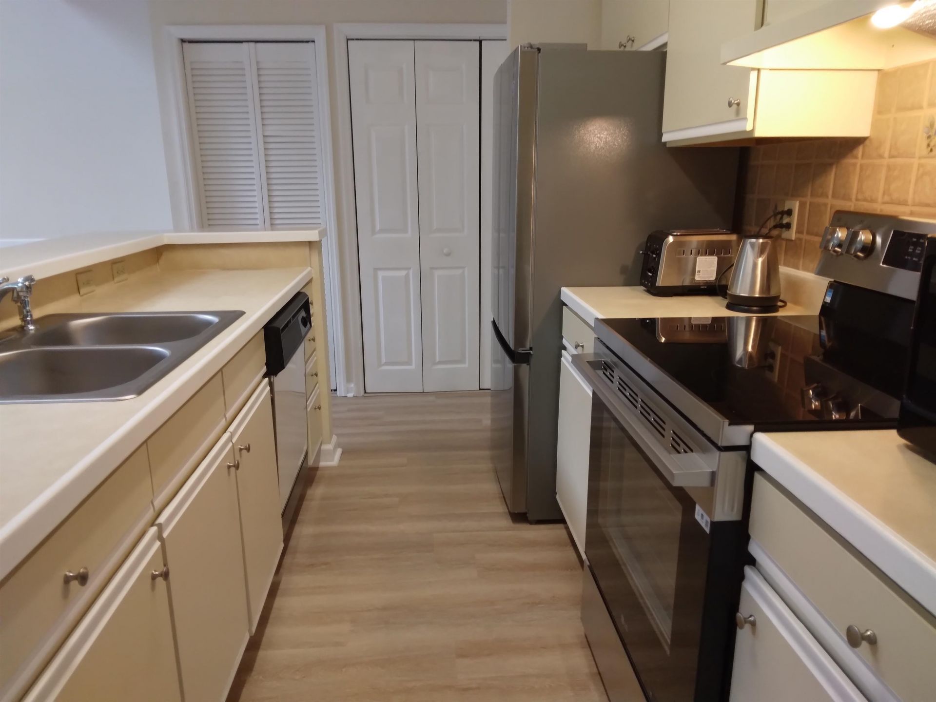 4357 Spa Dr. Photo 14