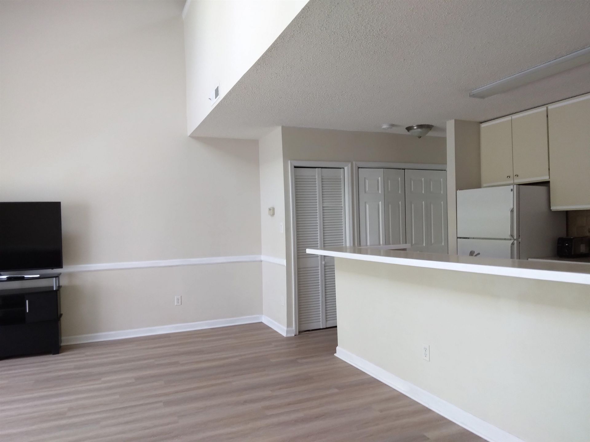 4357 Spa Dr. Photo 14