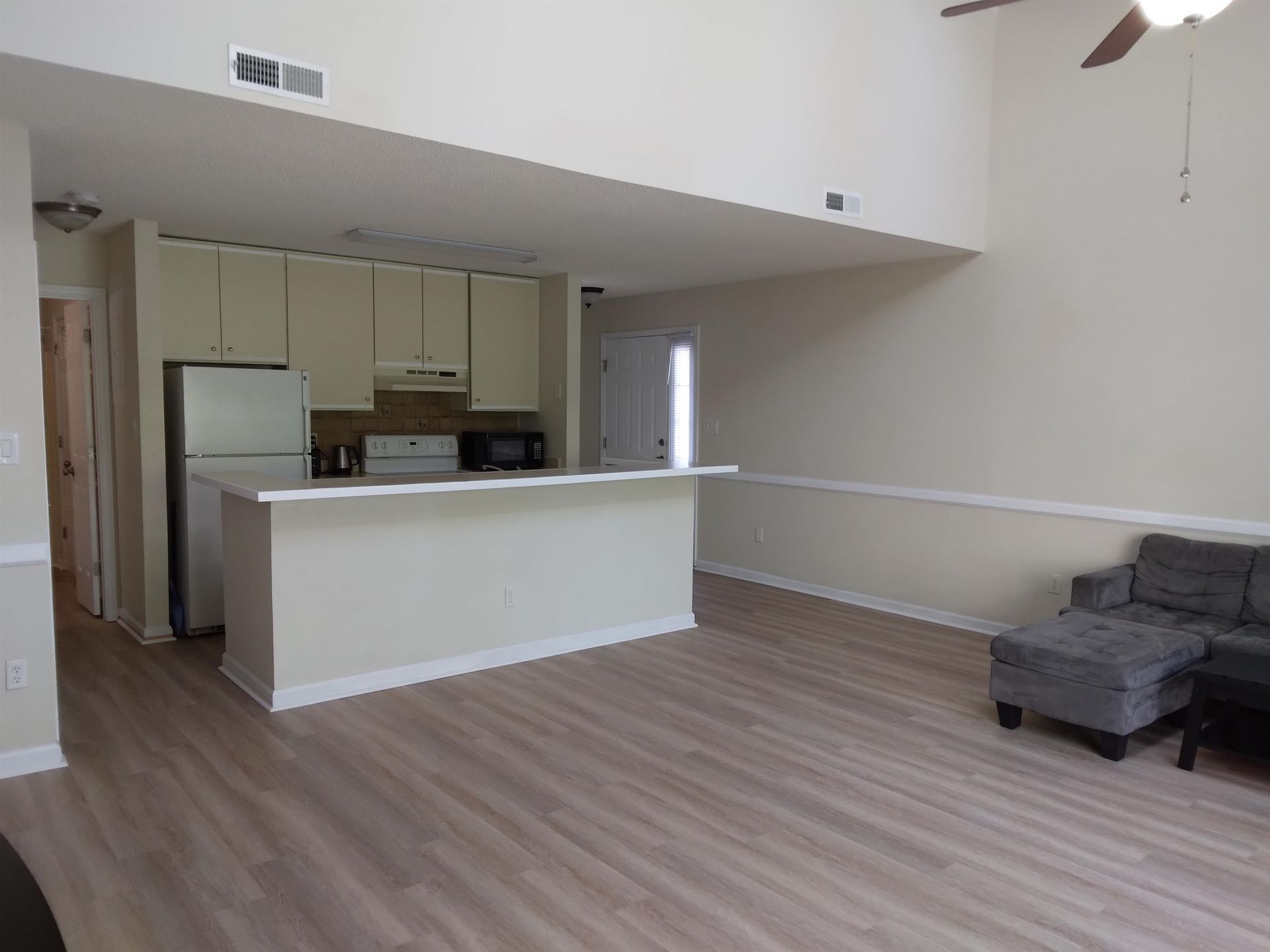 4357 Spa Dr. Photo 18