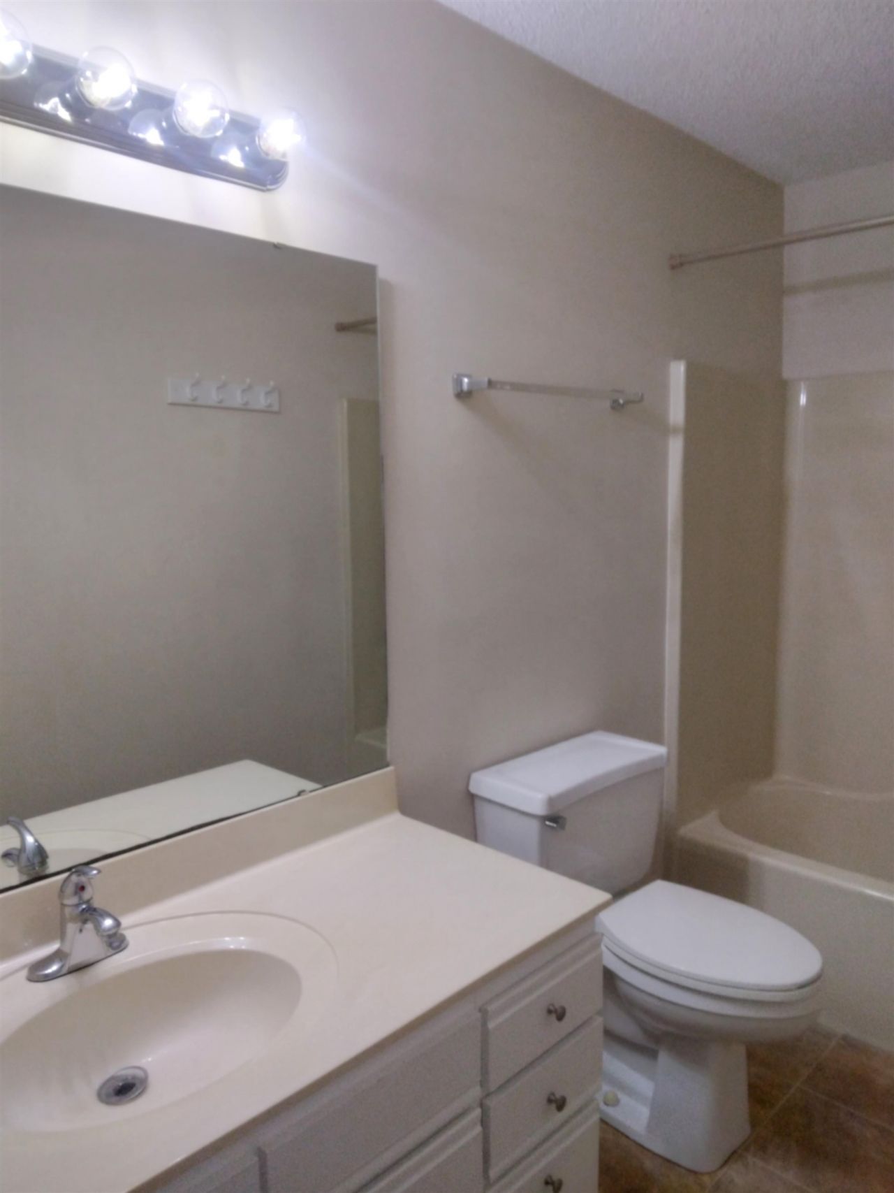 4357 Spa Dr. Photo 41