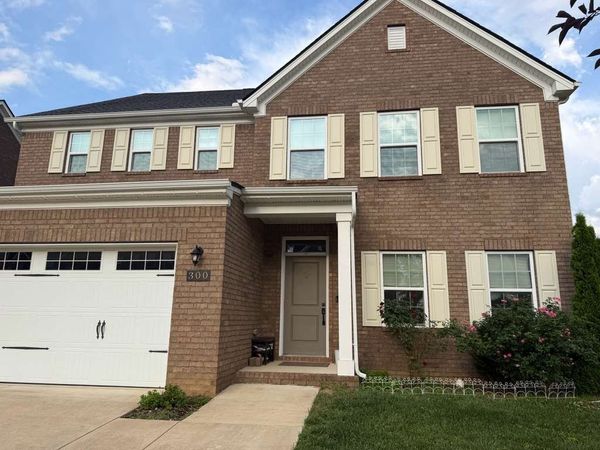 300 Finnegan Ct , Spring Hill, TN 37174