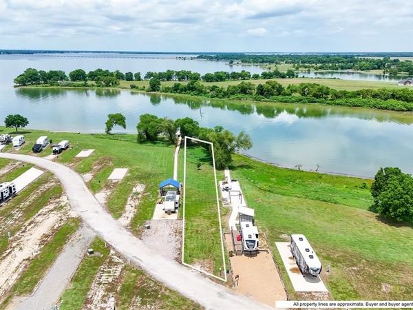 5096 Waterfront Road , Kerens, TX 75144