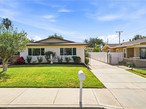 7183 Olive, Highland, CA 92346
