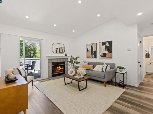 760 Canyon Oaks Dr, Unit H, Oakland, CA 94605