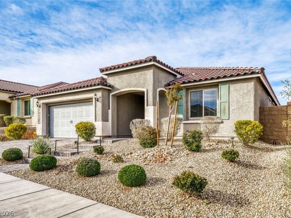 10594 Skye Arroyo Avenue , Las Vegas, NV 89166
