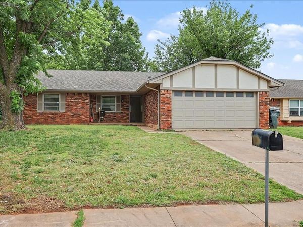 1504 Jupiter Circle, Edmond, OK 73003