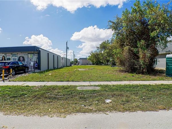 1928 jefferson AVE , FORT MYERS, FL 33901