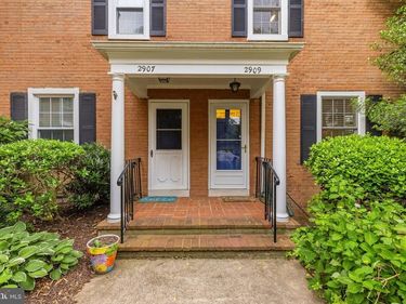 2909 S DINWIDDIE STREET , ARLINGTON, VA 22206