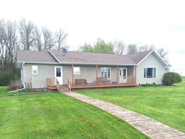 10341 Highway 18, Neche, ND 58265